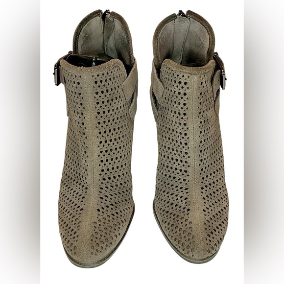 VINCE CAMUTO Palmina Perforated Suede Ankle Boots Booties Tan / Shady Grey Sz 6 - Picture 7 of 10